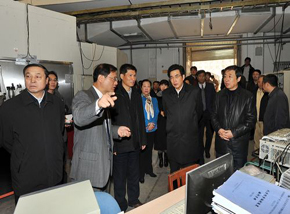 郭金龍市長(zhǎng)到高能所視察調(diào)研
